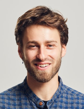 Image of Jona S. Carmon