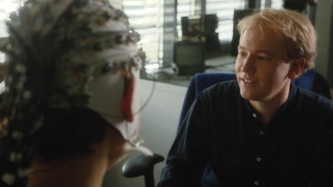 In this video, our speakers Katrin Amunts and Arno Villringer give an overview of our School and the program